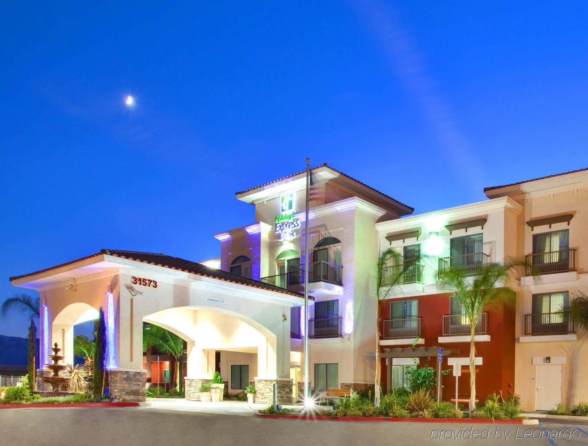 Holiday Inn Express Hotel & Suites Lake Elsinore, An Ihg Hotel Exterior foto